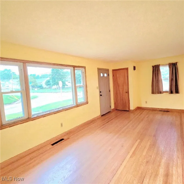 2801 15th Avenue, Vienna, West Virginia,MLS Now Listing ID