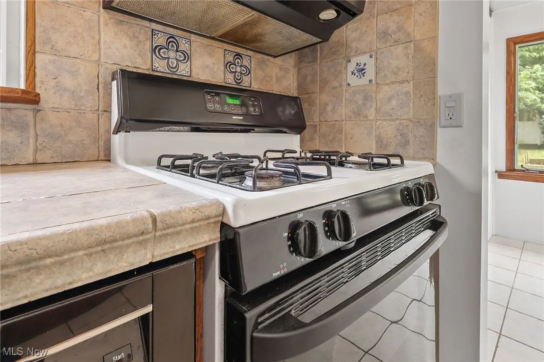 562 Bloomington Drive, Wooster, Ohio,MLS Now Listing ID