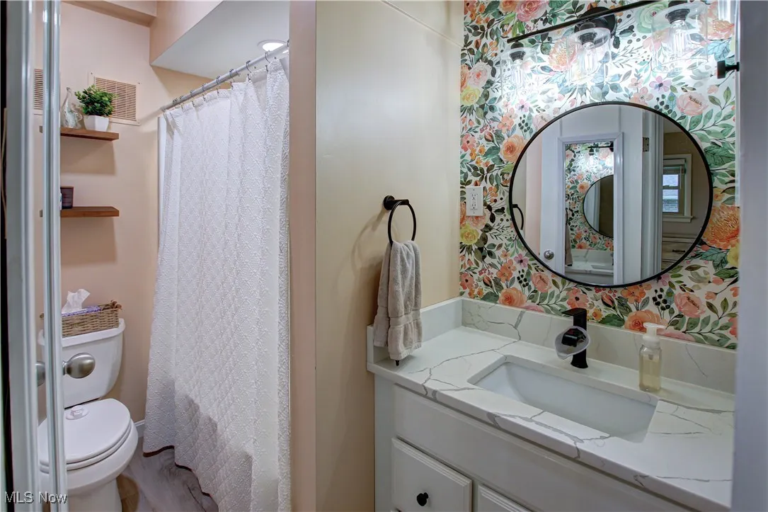 8222 Briarwood Drive, Broadview Heights, Ohio,MLS Now Listing ID