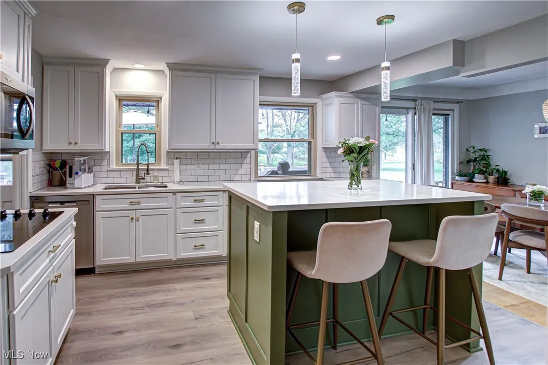 8222 Briarwood Drive, Broadview Heights, Ohio,MLS Now Listing ID