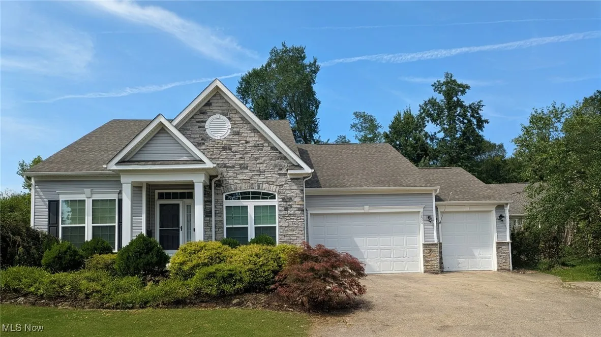 Welcome to 36556 Annie Ln.,North Ridgeville,OH 44039.