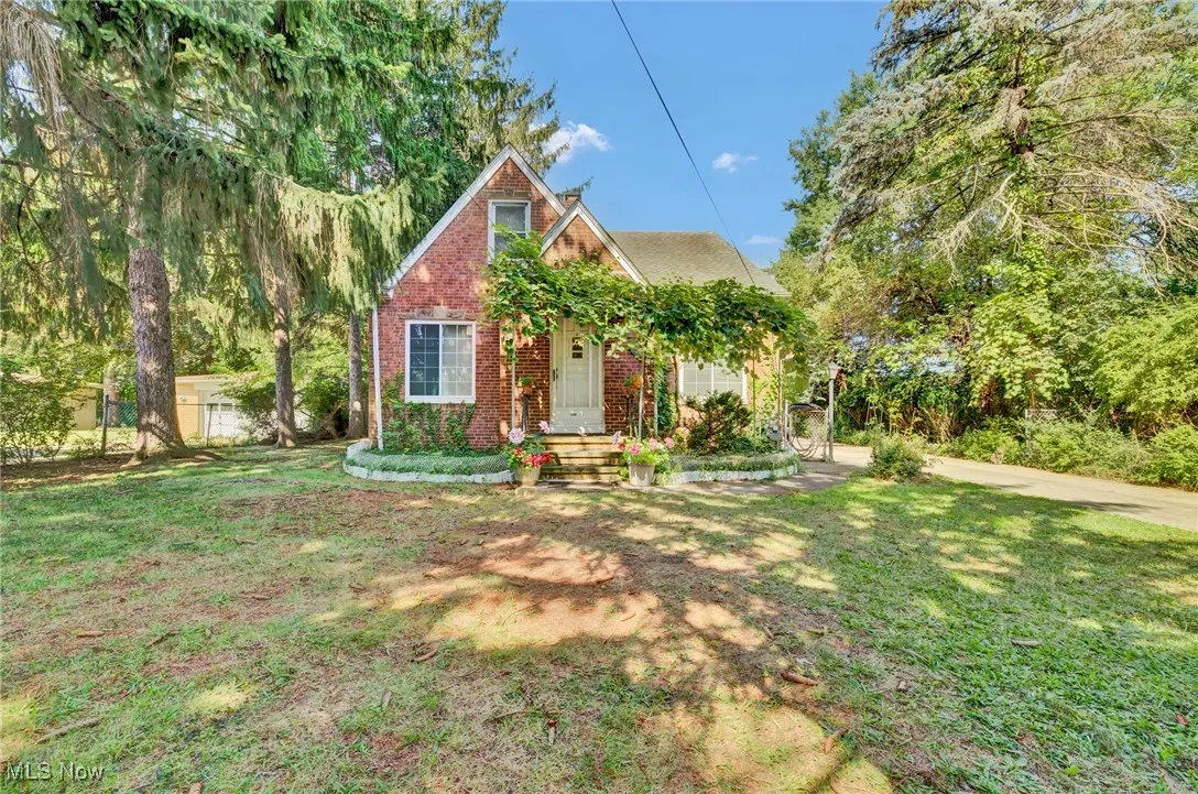 5956 Stumph Road, Parma, Ohio,MLS Now Listing ID