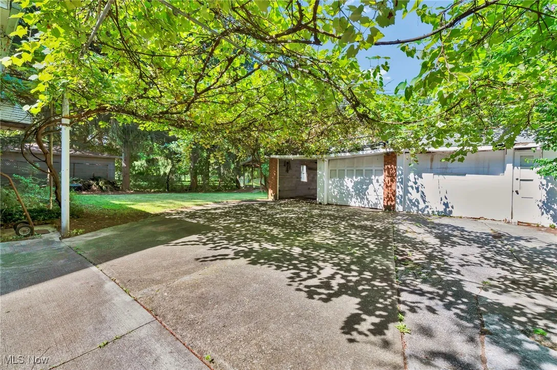 5956 Stumph Road, Parma, Ohio,MLS Now Listing ID