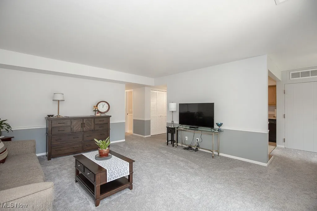 6250 Greenwood Parkway # 404, Sagamore Hills, Ohio,MLS Now Listing ID