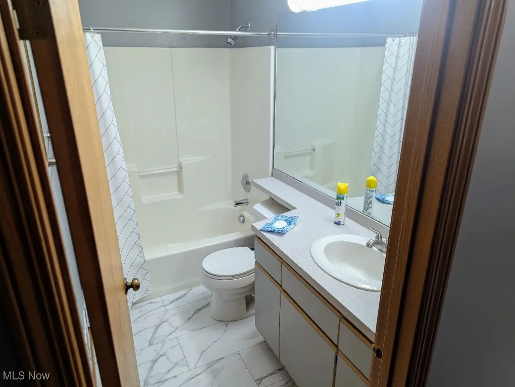 1133 Red Tail Hawk Court # 6, Boardman, Ohio,MLS Now Listing ID