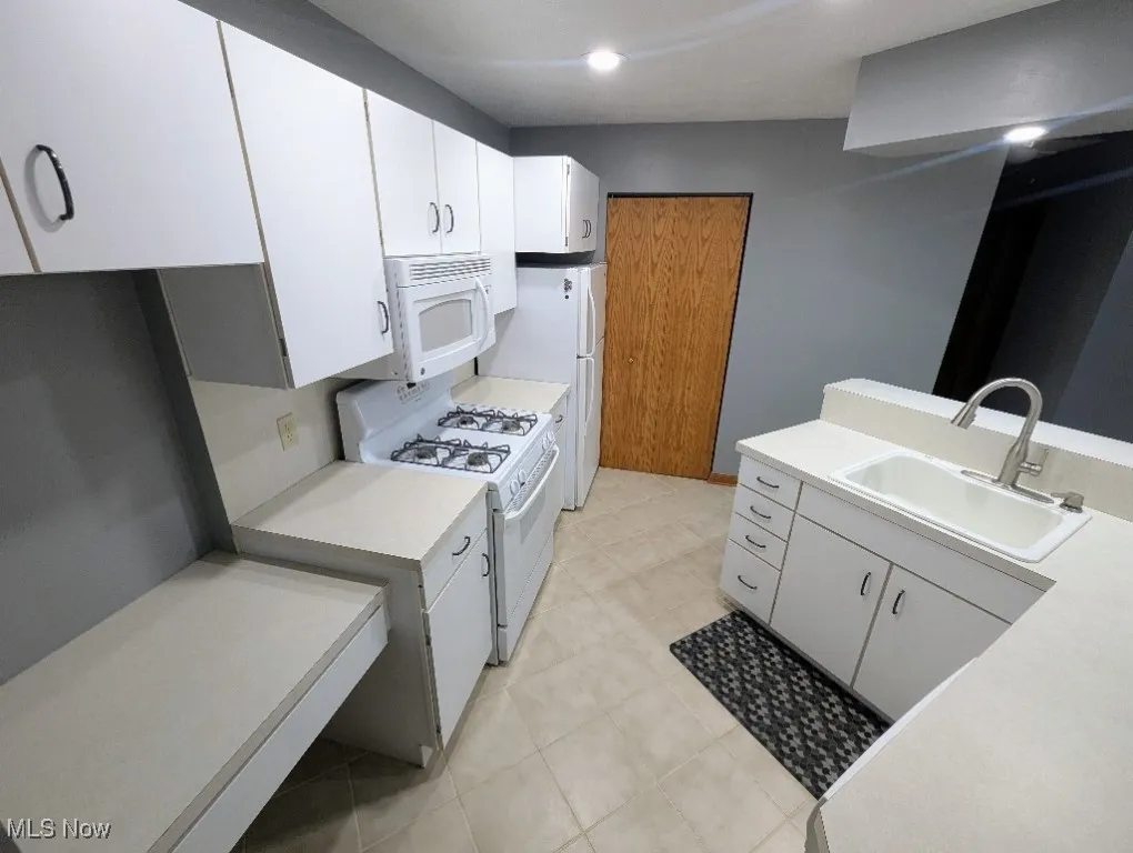 1133 Red Tail Hawk Court # 6, Boardman, Ohio,MLS Now Listing ID