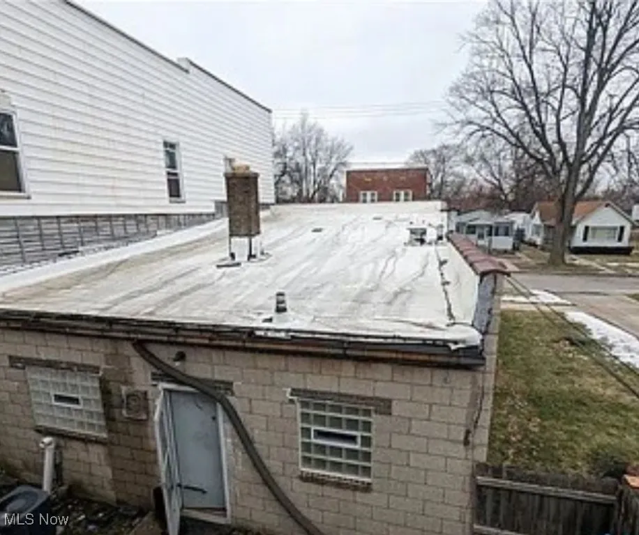 Exterior view of a rolled roof
