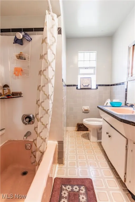 3930 E 53rd Street, Newburgh Heights, Ohio,MLS Now Listing ID