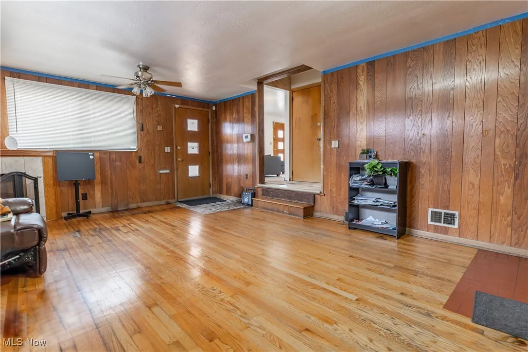 3930 E 53rd Street, Newburgh Heights, Ohio,MLS Now Listing ID