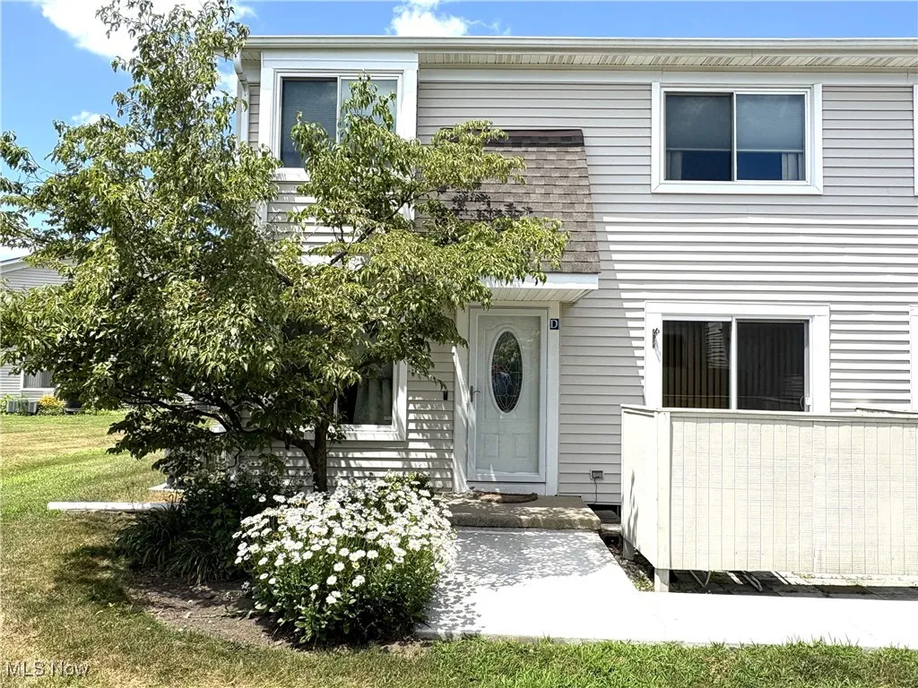 View of front of home with a front yard
