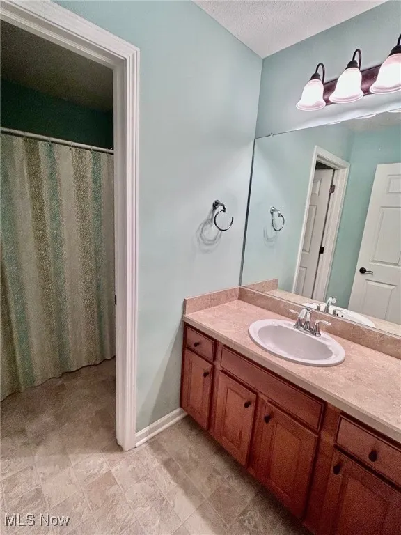 303 Lakewick Lane, Willowick, Ohio 44095,MLS Now Listing ID