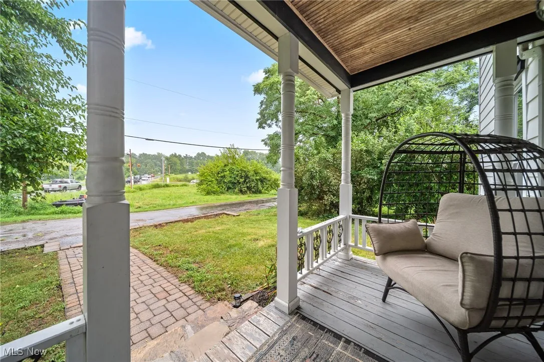 Porch with a yard