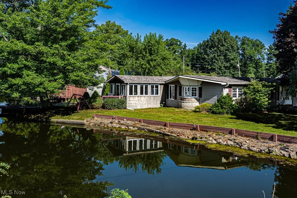 End of home facing Westville Lake