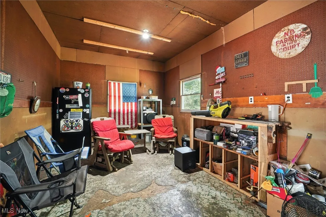 Bonus Room in the Garage