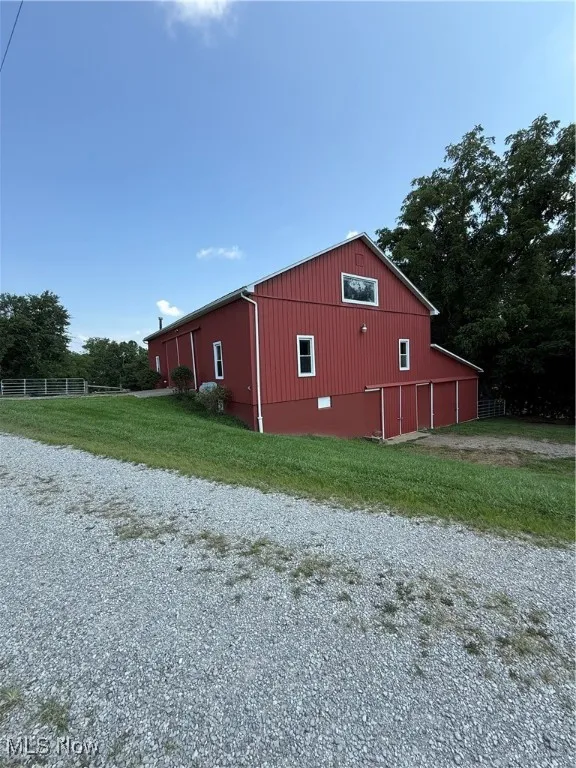 9189 E Pike, Norwich, Ohio,MLS Now Listing ID