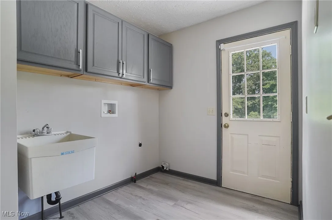 1395 Gray Fox Drive, North Canton, Ohio,MLS Now Listing ID