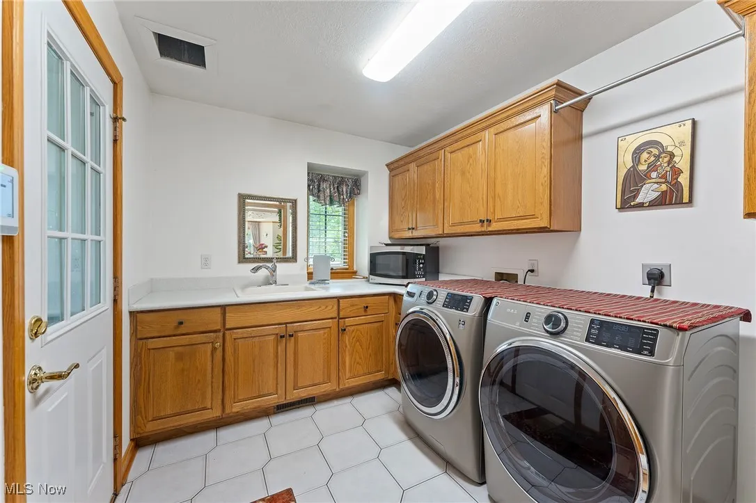 7850 Meadowood Drive, Canfield, Ohio,MLS Now Listing ID
