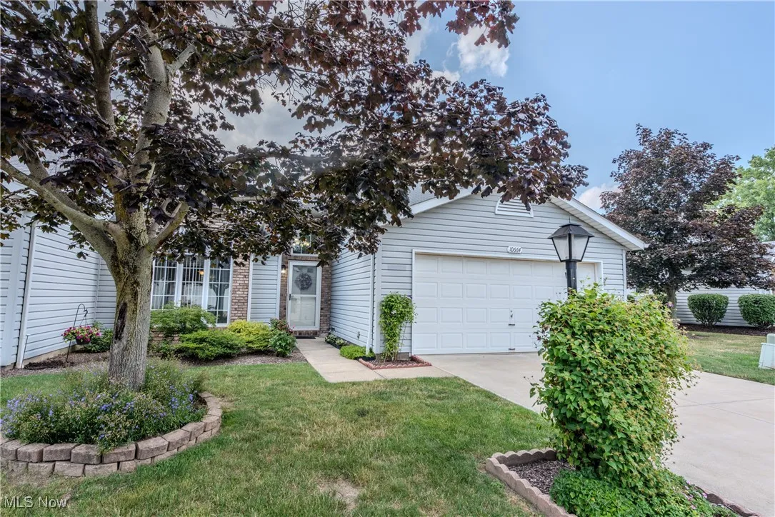 View of front of house with Landscaping