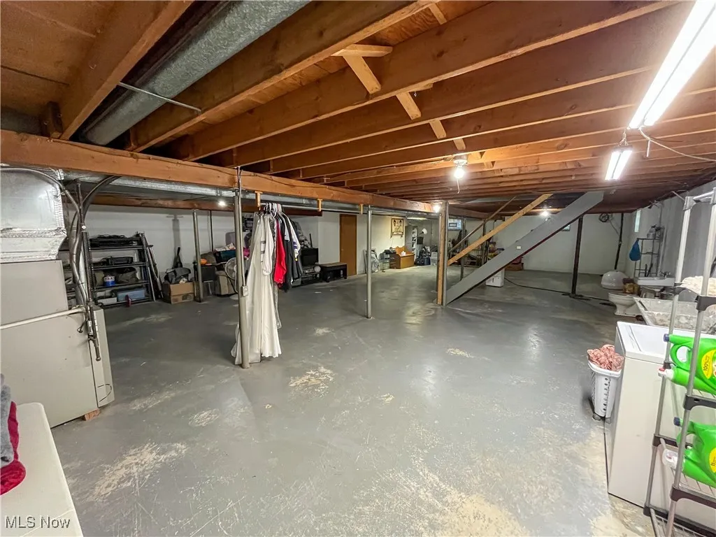 212 Beechwood Street, Louisville, Ohio,MLS Now Listing ID