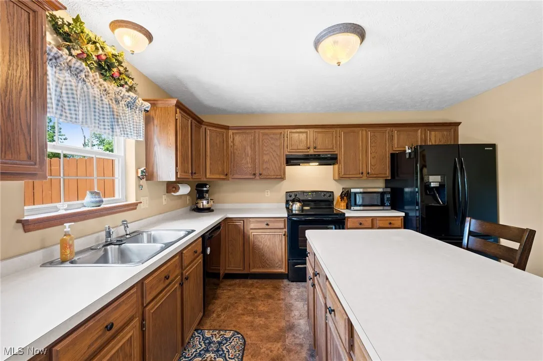 107 Cedar Glen, Chardon, Ohio 44024,MLS Now Listing ID