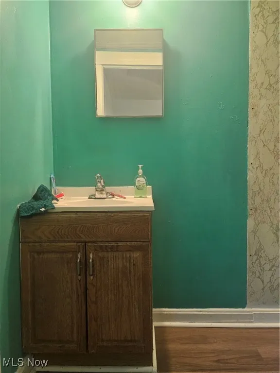 Unit 1 Bathroom