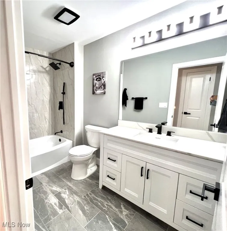 Upper level bathroom