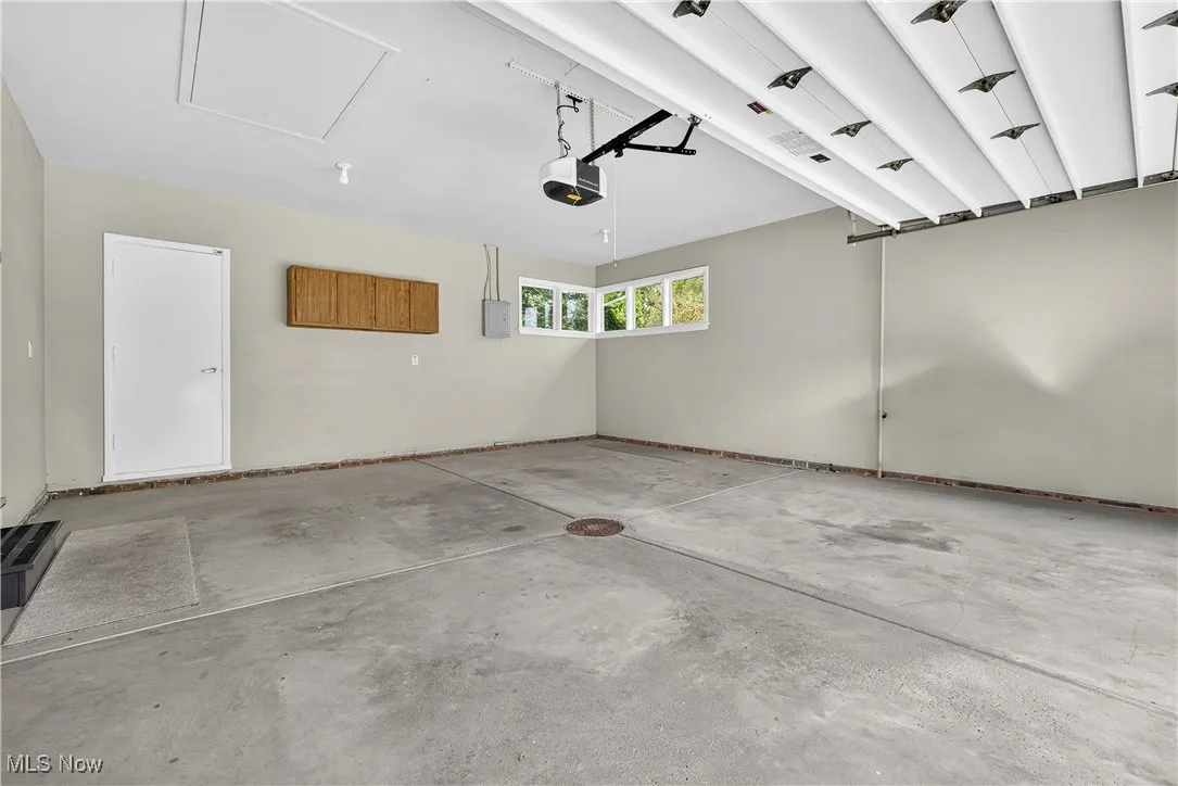 6450 Gates Mills Boulevard, Mayfield Heights, Ohio,MLS Now Listing ID