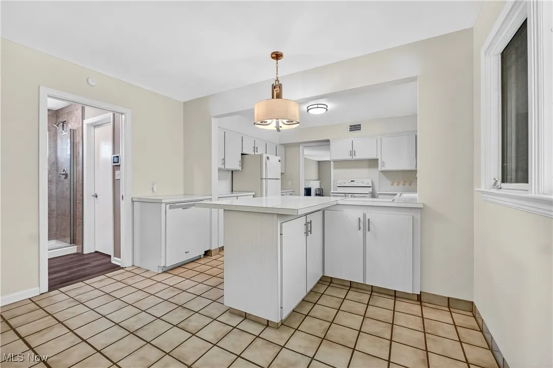 6450 Gates Mills Boulevard, Mayfield Heights, Ohio,MLS Now Listing ID