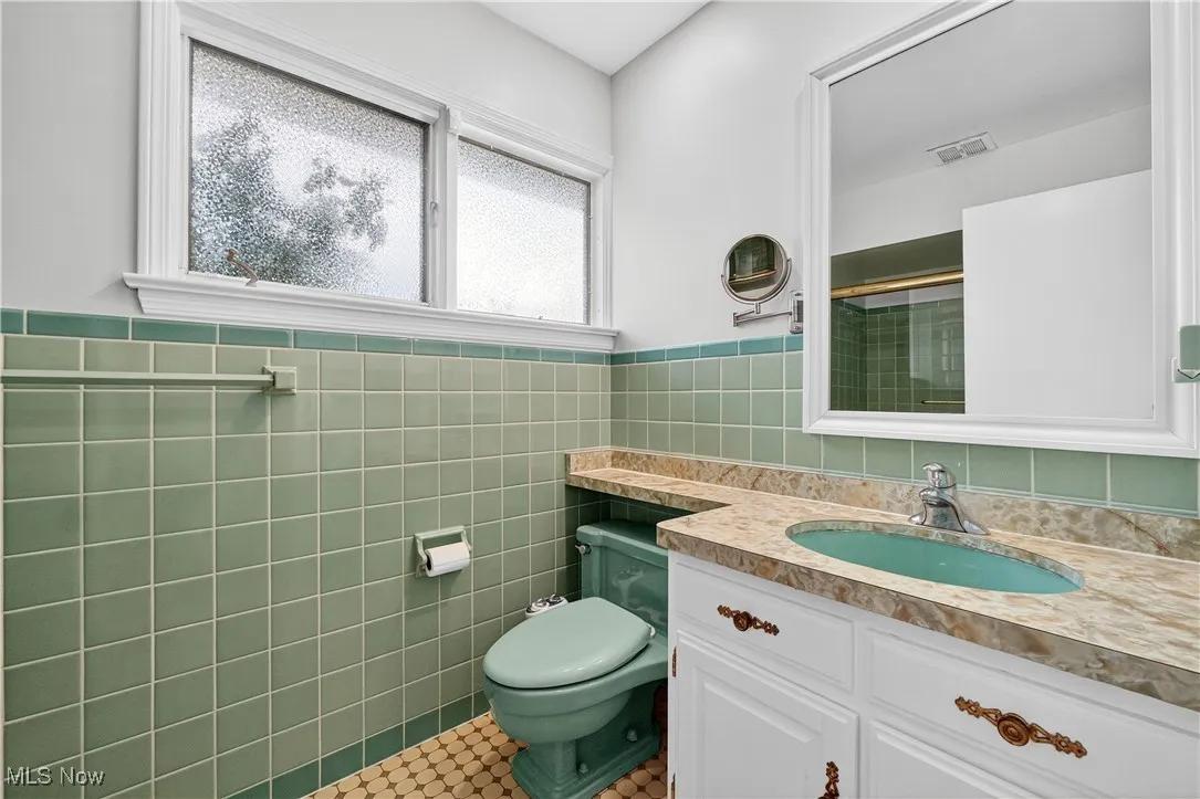 6450 Gates Mills Boulevard, Mayfield Heights, Ohio,MLS Now Listing ID