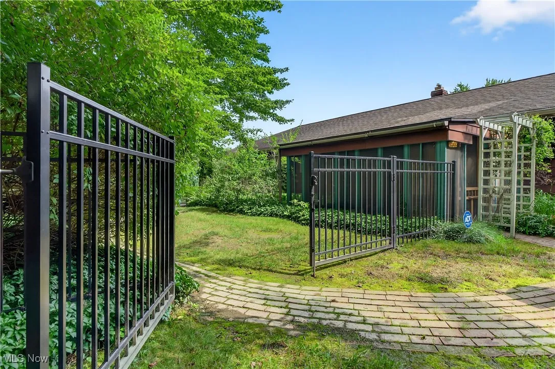 6450 Gates Mills Boulevard, Mayfield Heights, Ohio,MLS Now Listing ID
