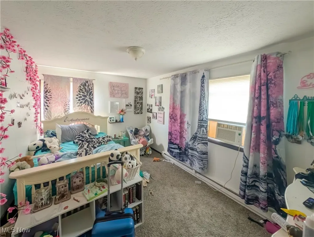 4477 bedroom