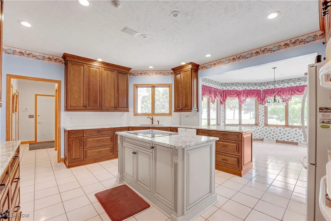10589 Fincherie Drive, Chardon, Ohio 44024,MLS Now Listing ID