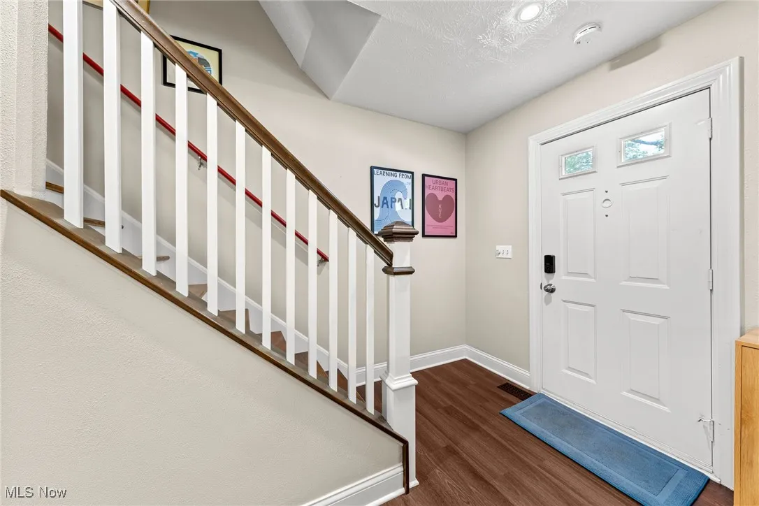 67 Yardley Lane, Akron, Ohio,MLS Now Listing ID