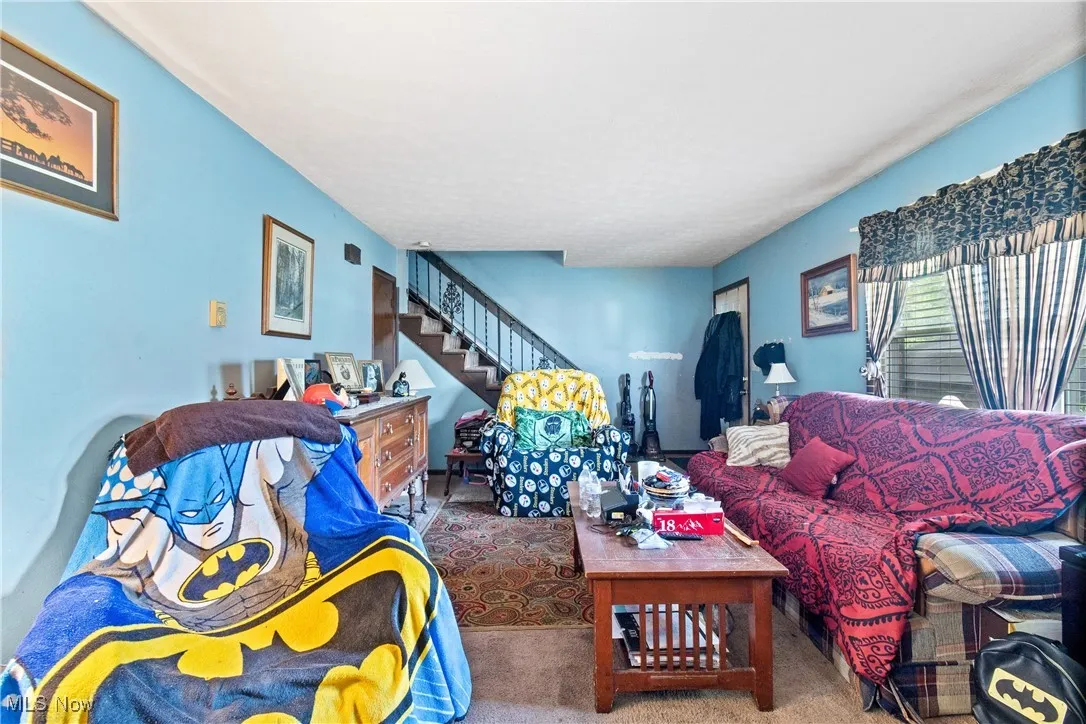 4513 living room