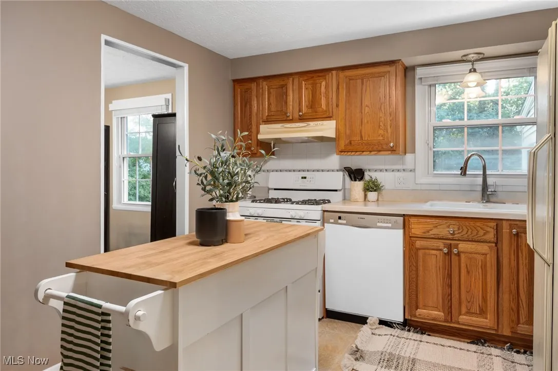 6065 Ogilby Drive, Hudson, Ohio,MLS Now Listing ID