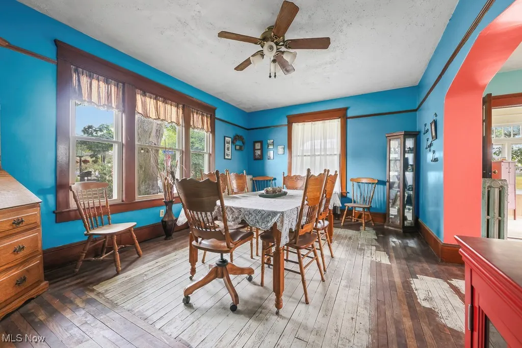 204 E Broad Street, Louisville, Ohio,MLS Now Listing ID