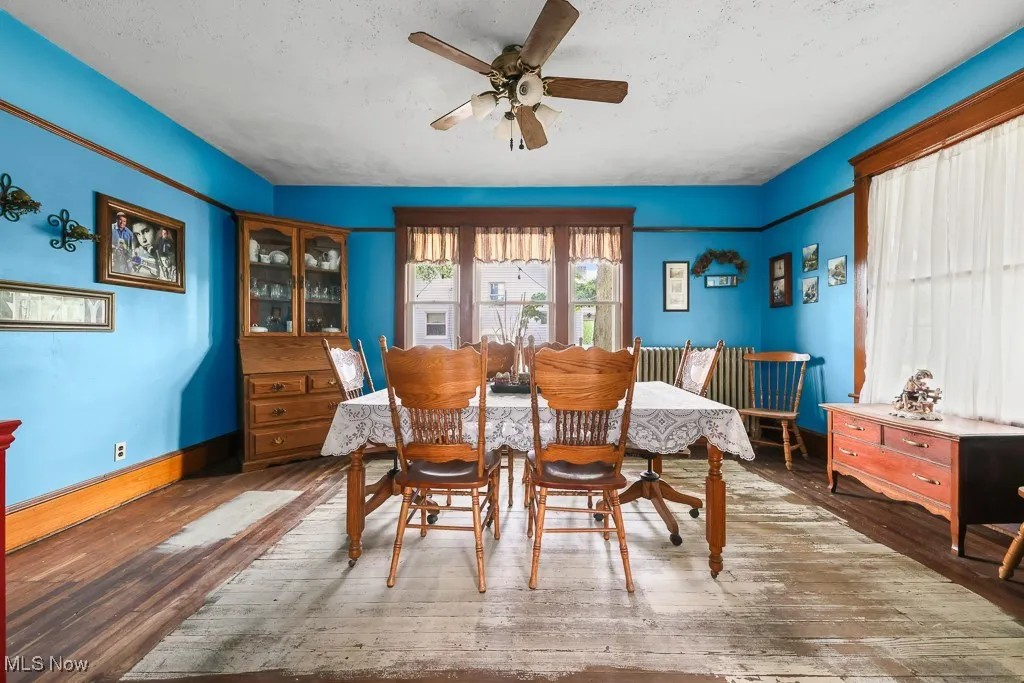 204 E Broad Street, Louisville, Ohio,MLS Now Listing ID