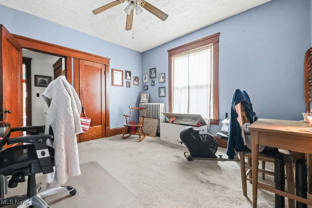 1st floor bedroom 1/4