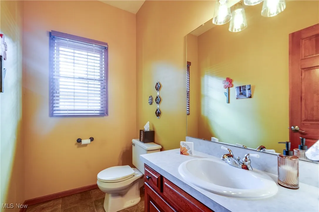 1/2 bath