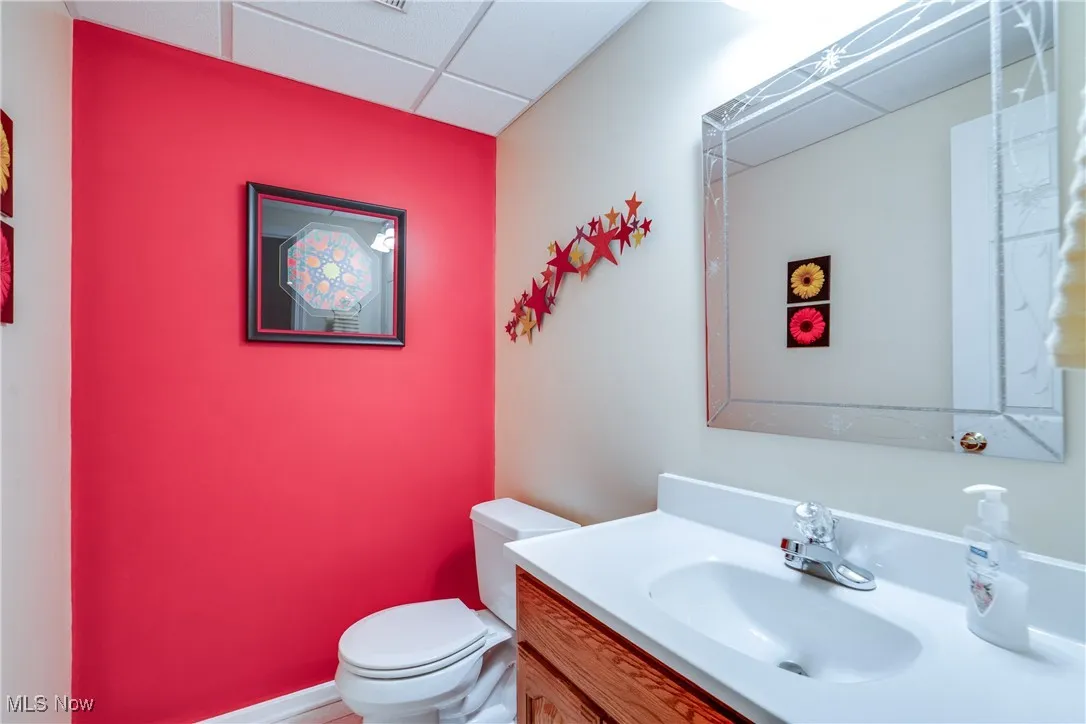 1/2 bath