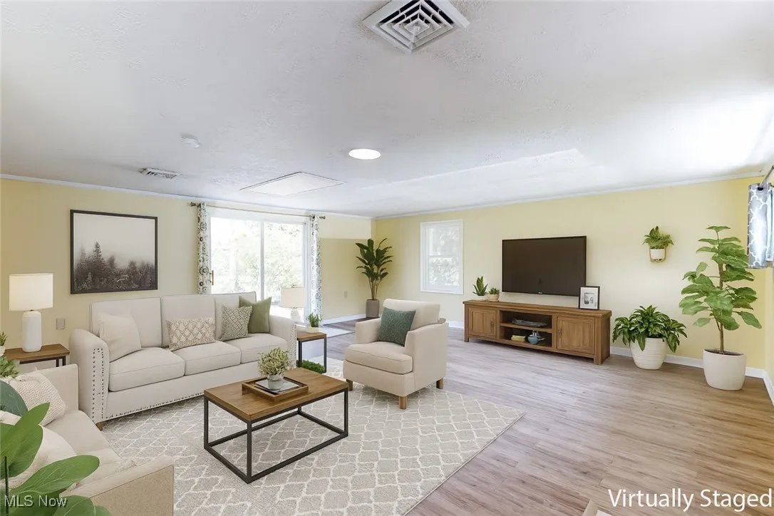 FAMILY ROOM. VIRTUALLY STAGED.