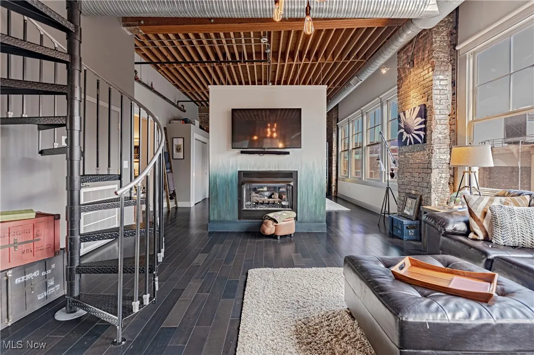 1260 4th Street # 604, Cleveland, Ohio 44114,MLS Now Listing ID