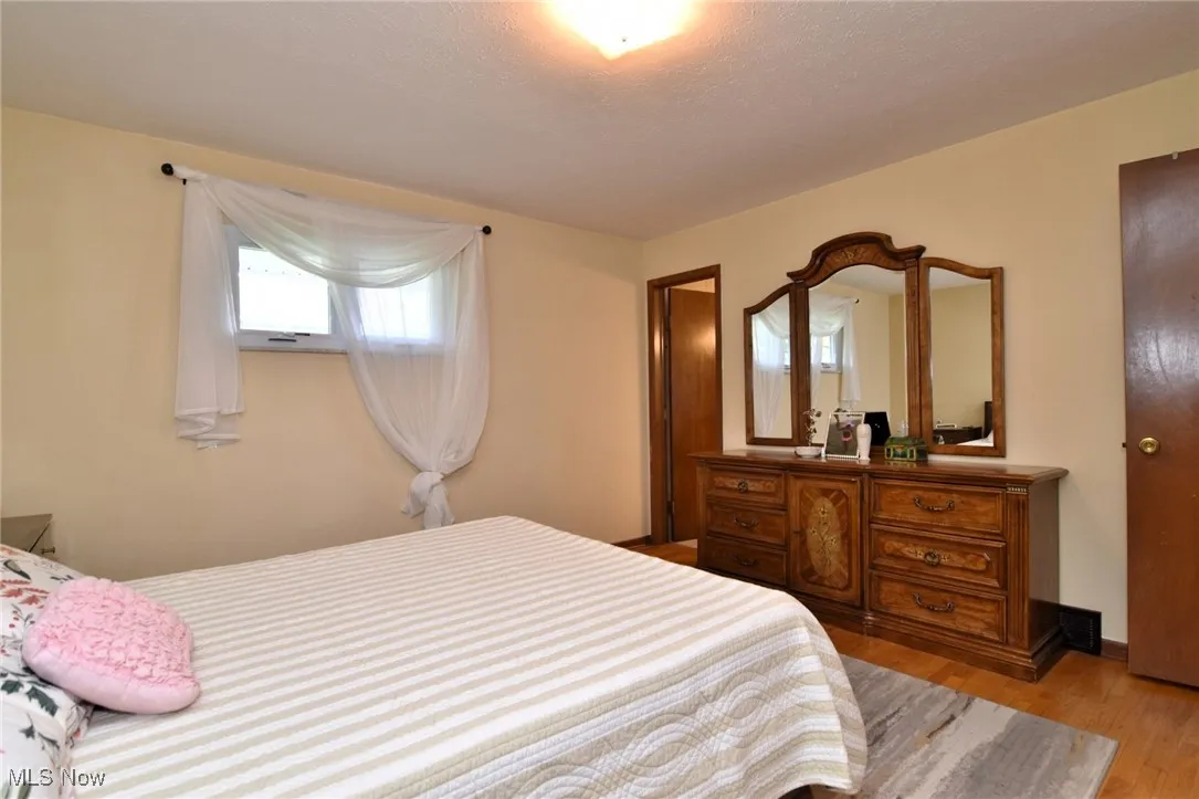 1977 Jacqueline Drive, Parma, Ohio,MLS Now Listing ID