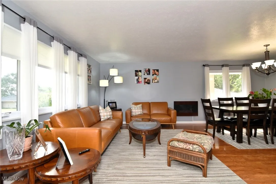 1977 Jacqueline Drive, Parma, Ohio,MLS Now Listing ID