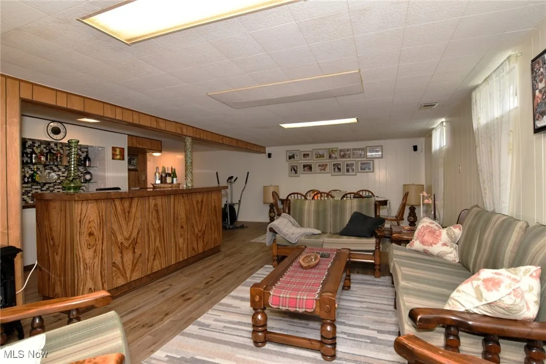 1977 Jacqueline Drive, Parma, Ohio,MLS Now Listing ID
