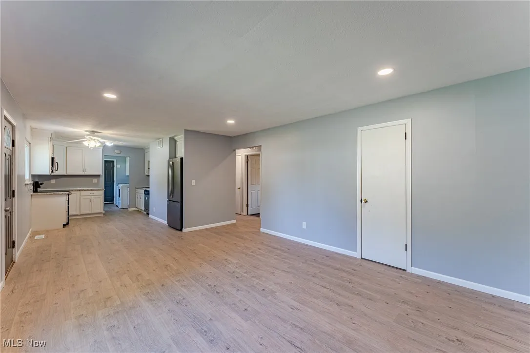 329 Cynthia Drive, Chardon, Ohio 44024,MLS Now Listing ID