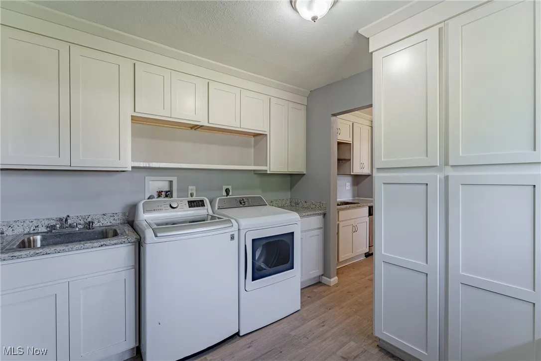 329 Cynthia Drive, Chardon, Ohio 44024,MLS Now Listing ID