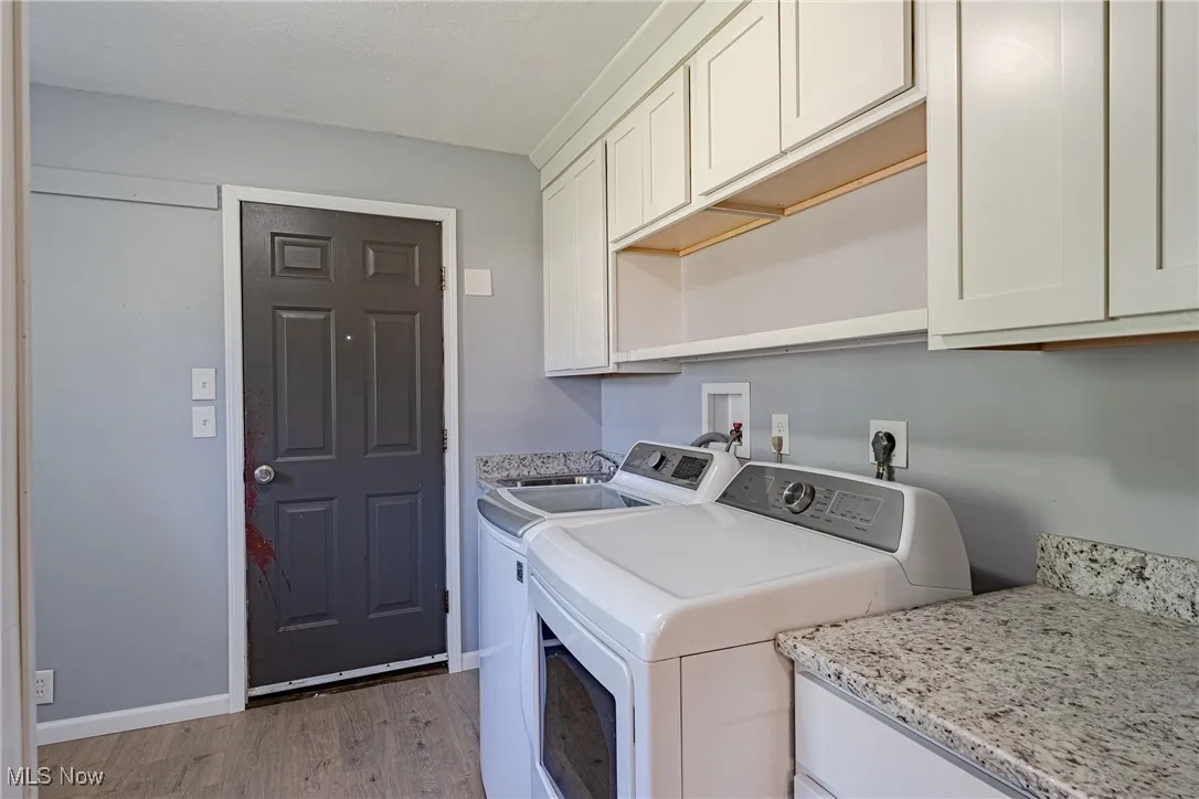 329 Cynthia Drive, Chardon, Ohio 44024,MLS Now Listing ID