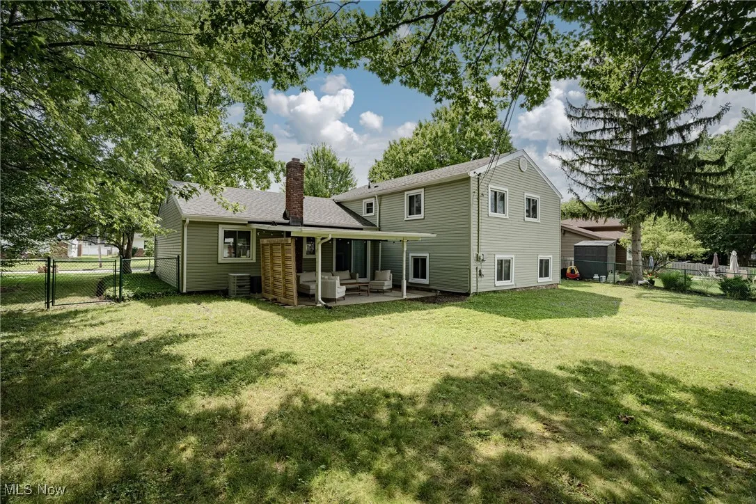 1896 Bromton Drive, Lyndhurst, Ohio 44124,MLS Now Listing ID