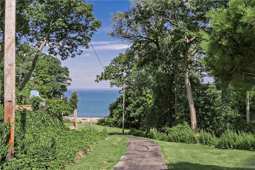 The optional community path to our lovely Lake Erie.